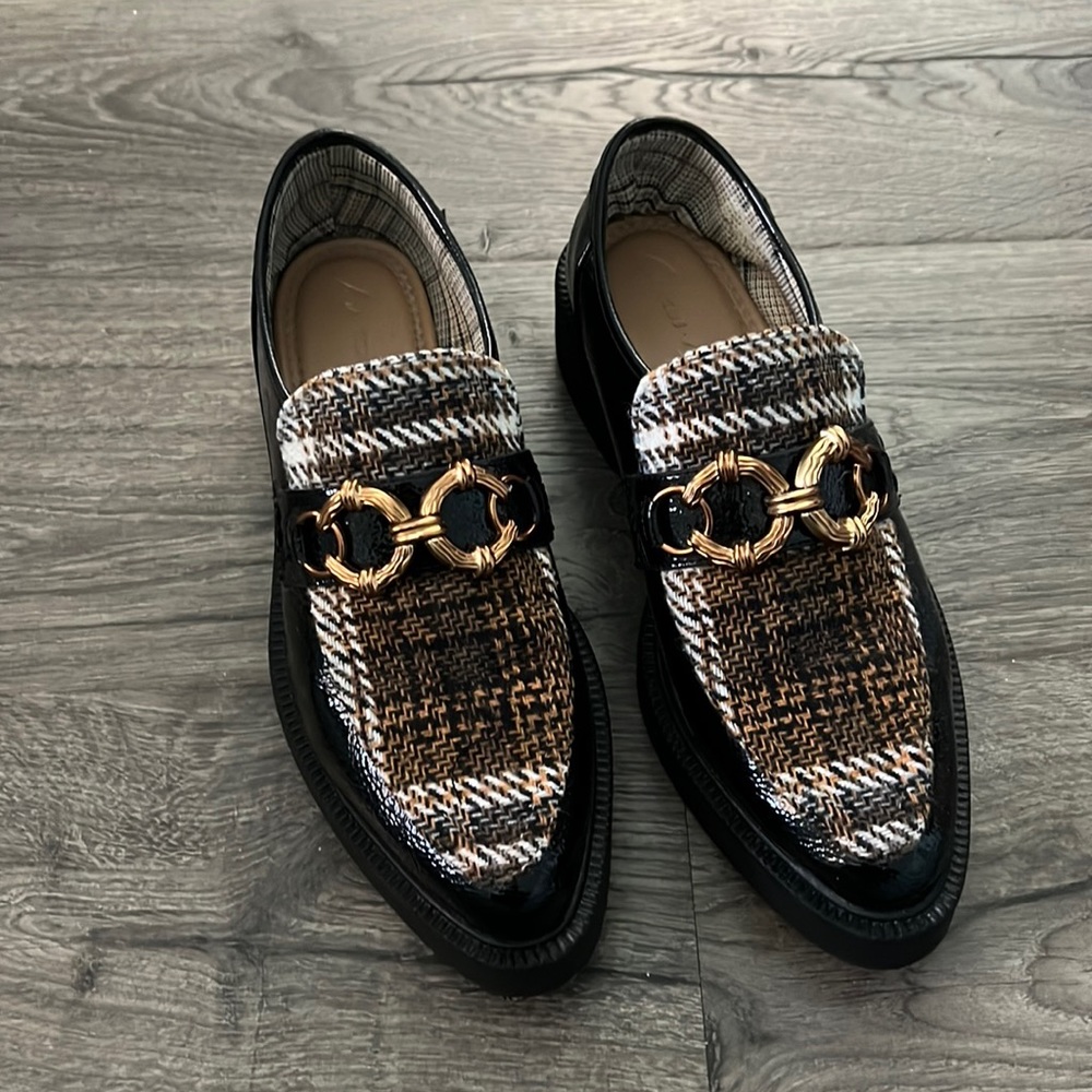 Circus NY: Nichola Loafers- Size 9